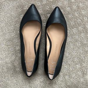 Banana Republic Leather Flats